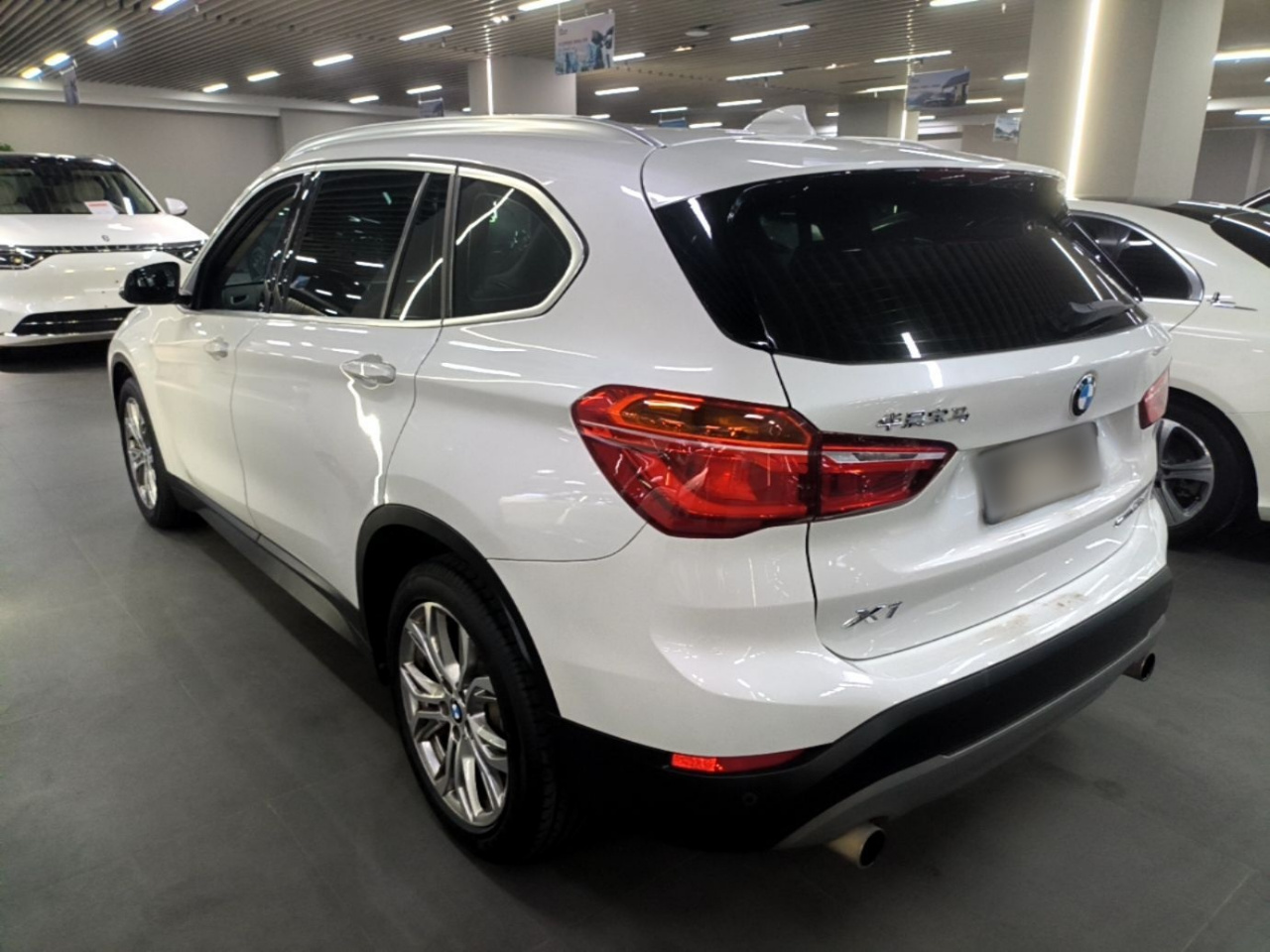 X1 2019 sDrive20Li Leading photo 4