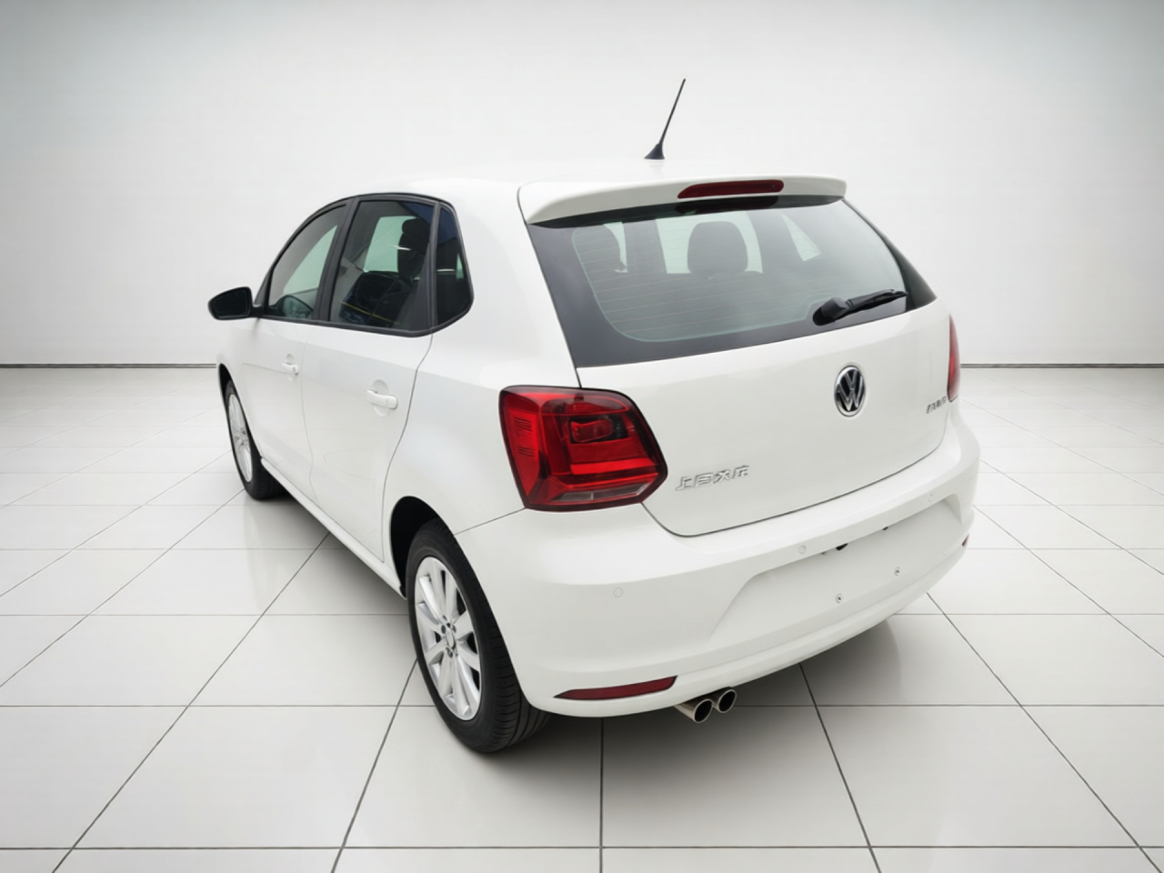 Polo 2014 1.4L AT Comfort photo 4