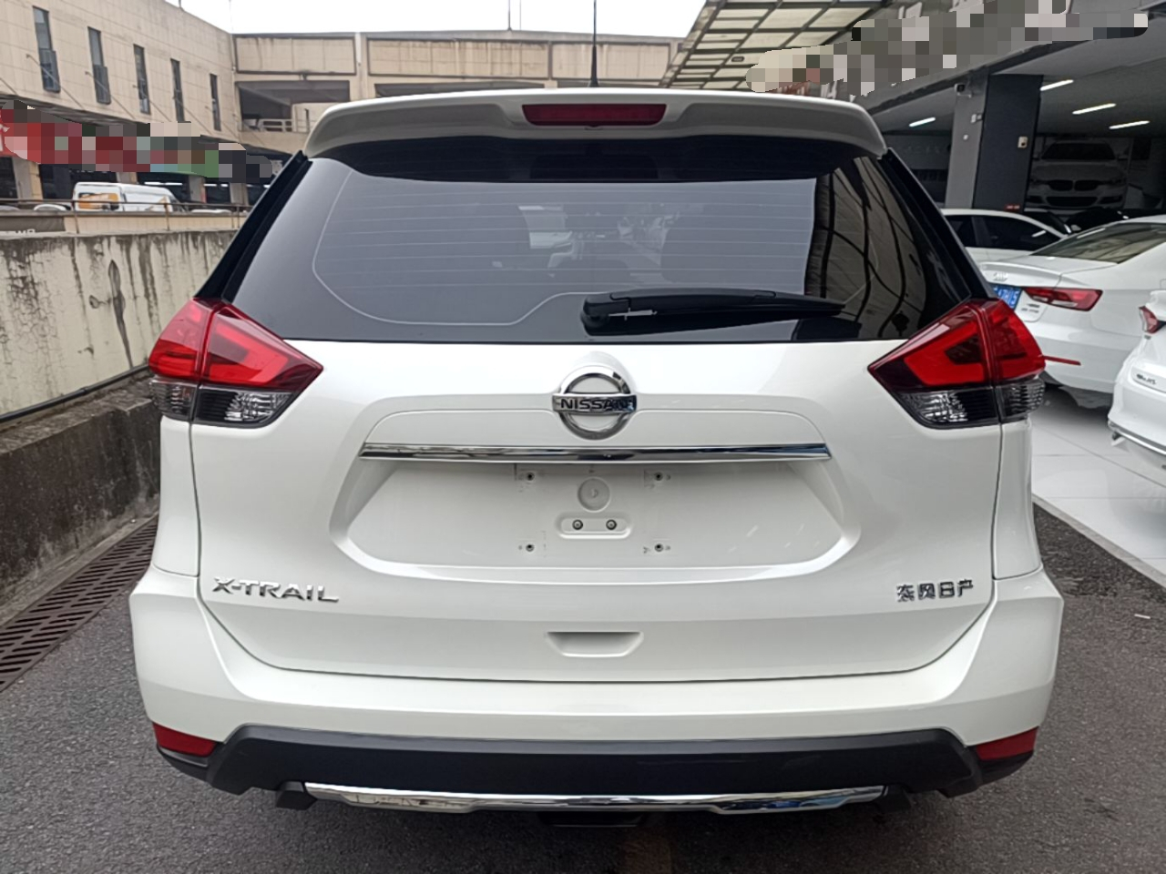 X-Trail 2023 Classic 2.0L RWD Connected Exclusive photo 3