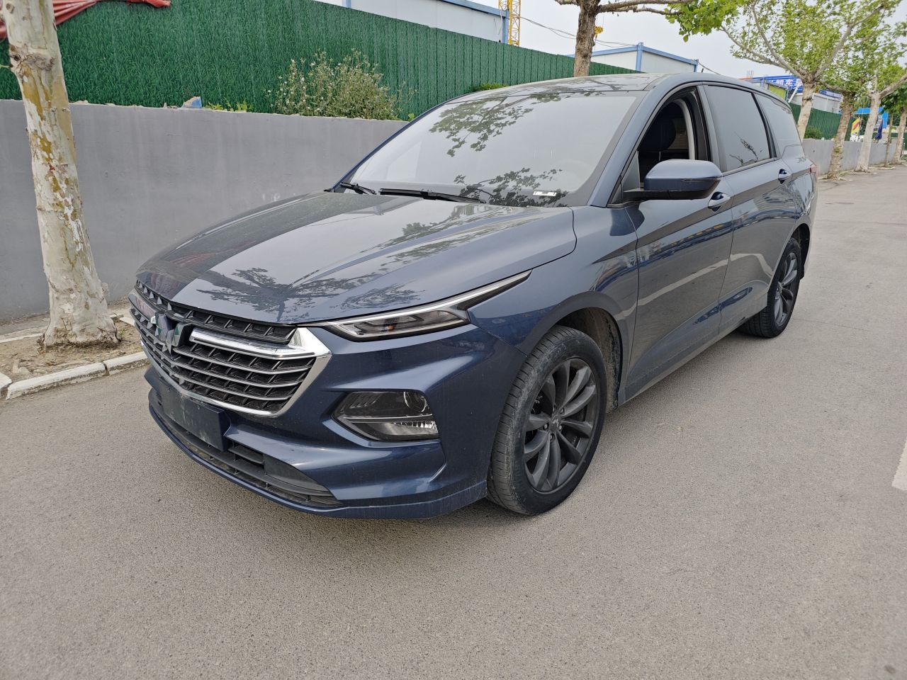 Wuling 2020 1.5T CVT Elite
