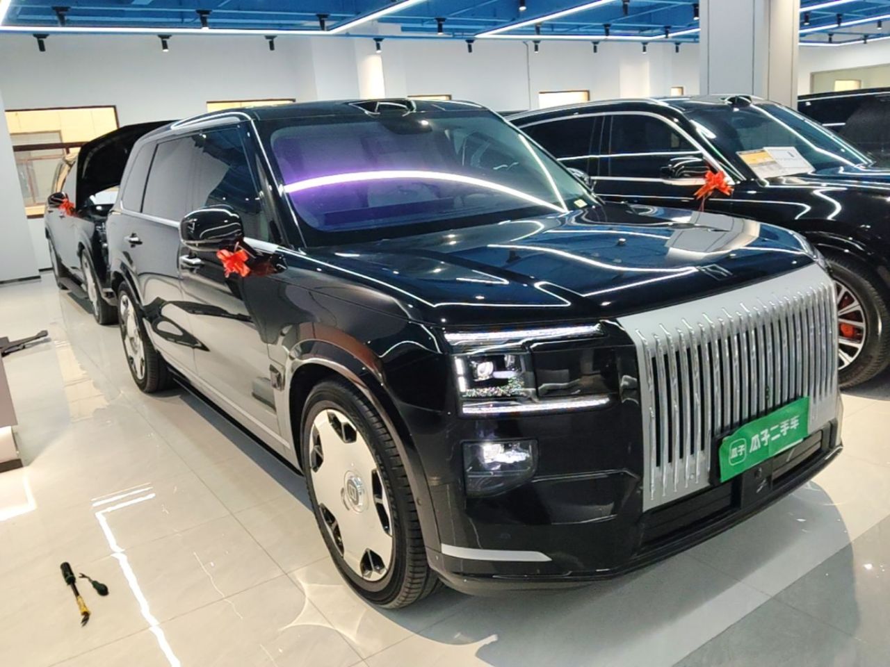9X 2025 Hyper 70kWh 6-Seater photo 3