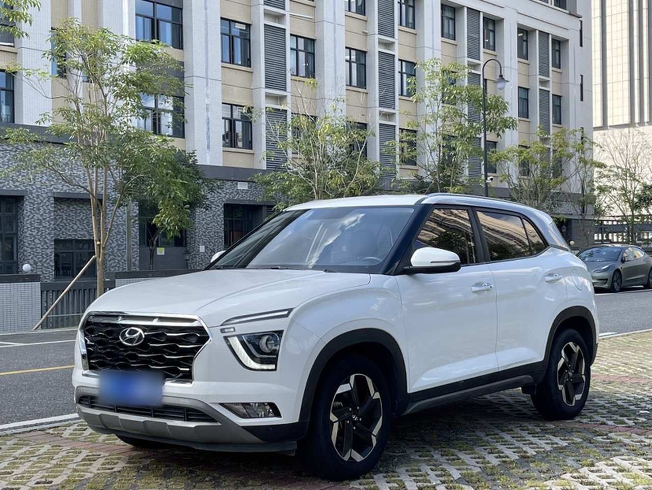 ix25 2020 1.5L CVT GLS Smart