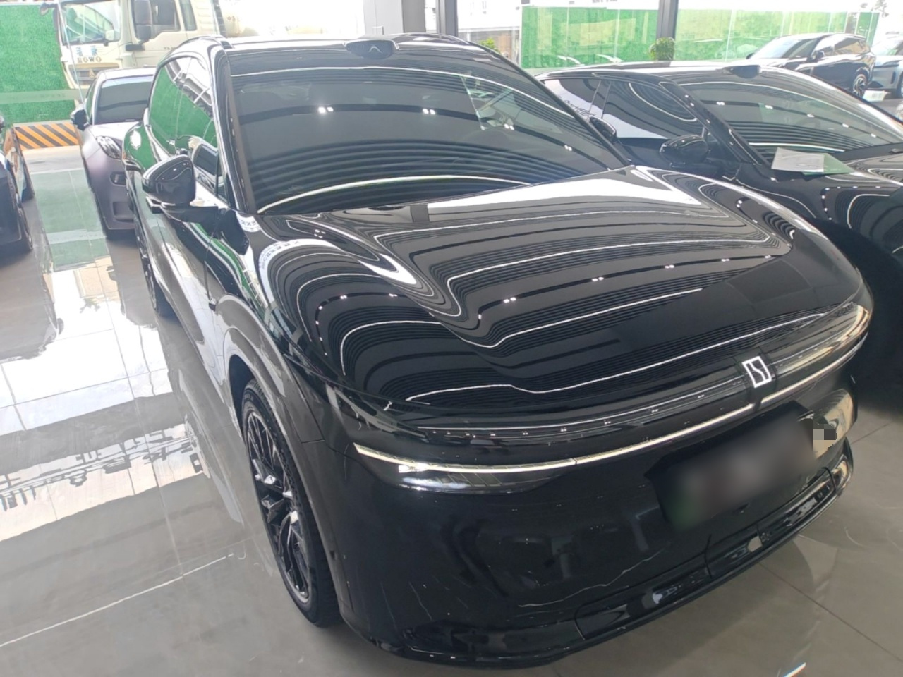 7X 2025 100kWh Long Range RWD ADAS photo 3
