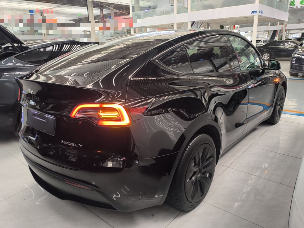 Model Y 2022 Facelift RWD photo 4