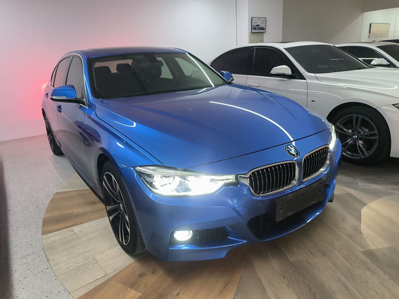 3 Series 2019 320Li M Luxury photo 5
