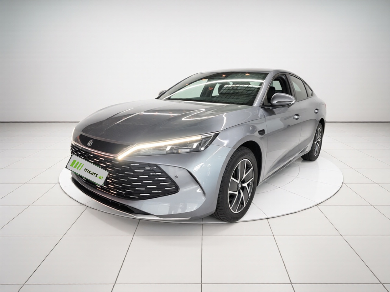 Qin L 2025 DM-i ADAS 120KM