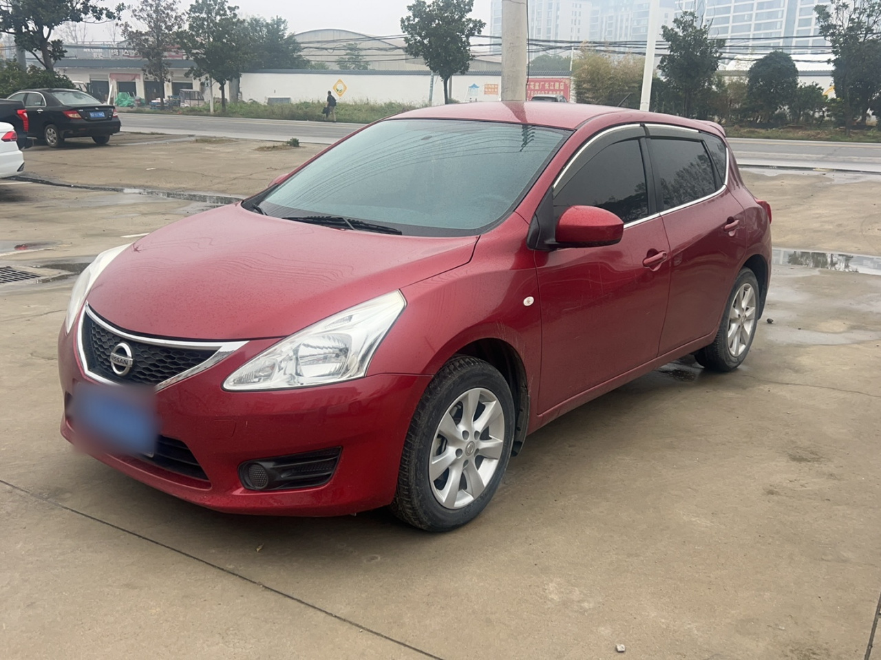 Tiida 2014 1.6L CVT Comfort photo 3