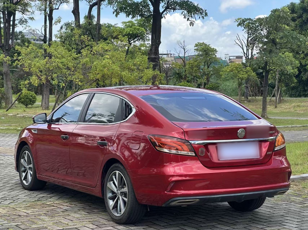 MG6 2019 20T AT photo 4