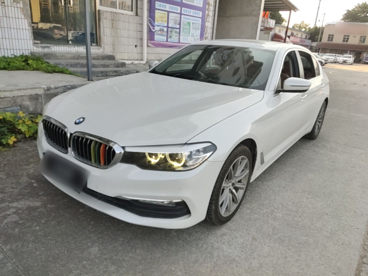 5 Series 2018 528Li Special