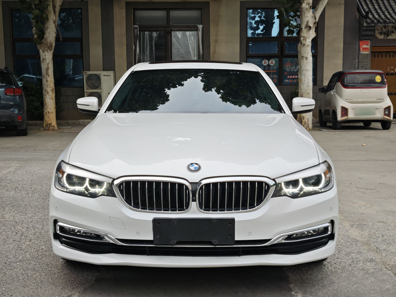 5 Series 2018 Facelift 530Li Leading Luxury photo 2