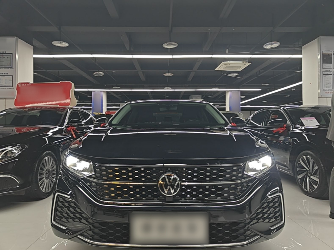 Passat 2023 Facelift 330TSI Elite photo 2