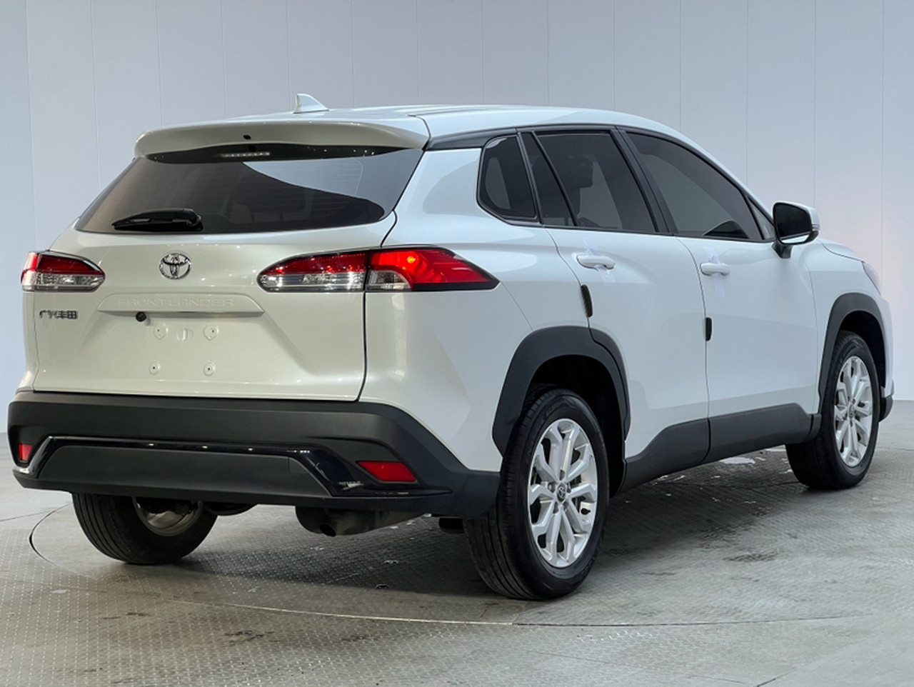 Frontlander 2024 2.0L CVT Elite photo 2