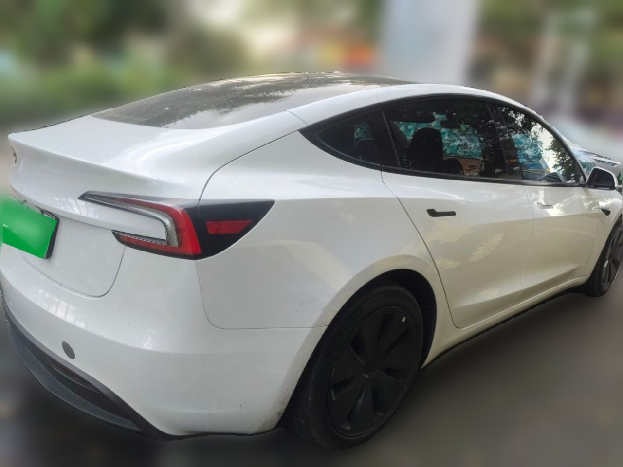 Model 3 2023 RWD photo 4