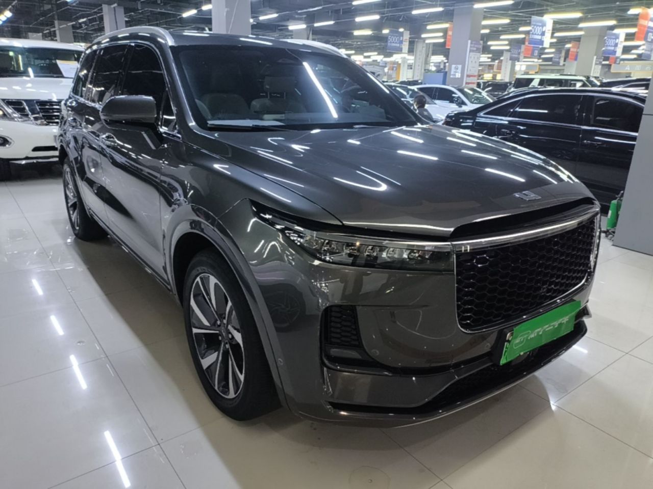 Li Auto ONE 2021 EREV 6-Seater photo 5