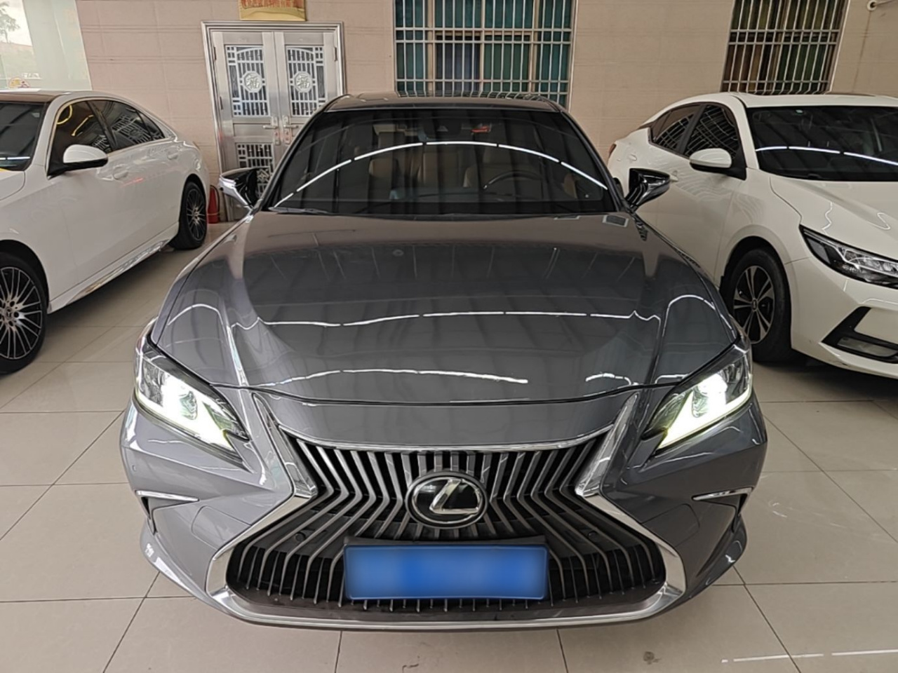 ES 2018 200 Excellence China V photo 2