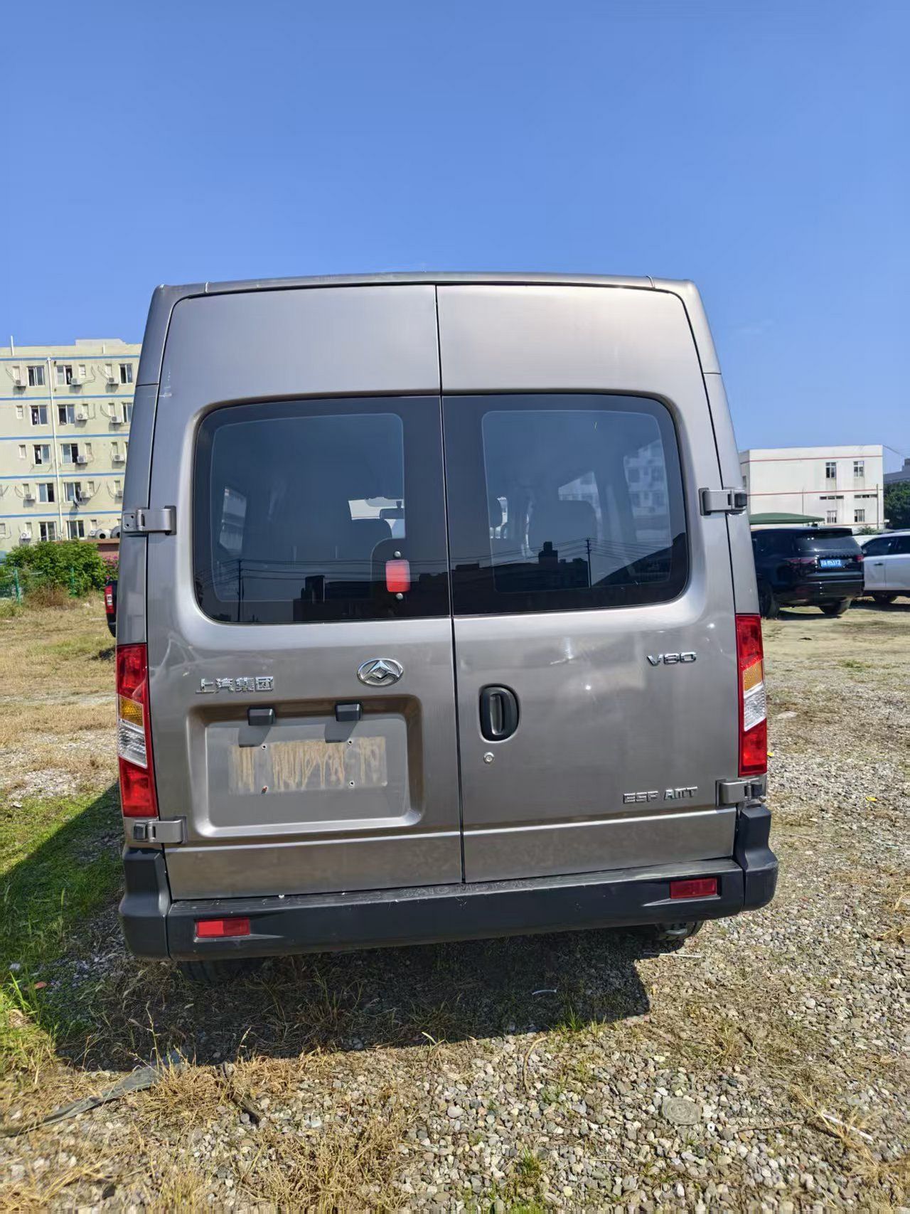 MAXUS V80 2019 2.5T Classic AMT Facelift Long Wheelbase 7-Seater photo 3