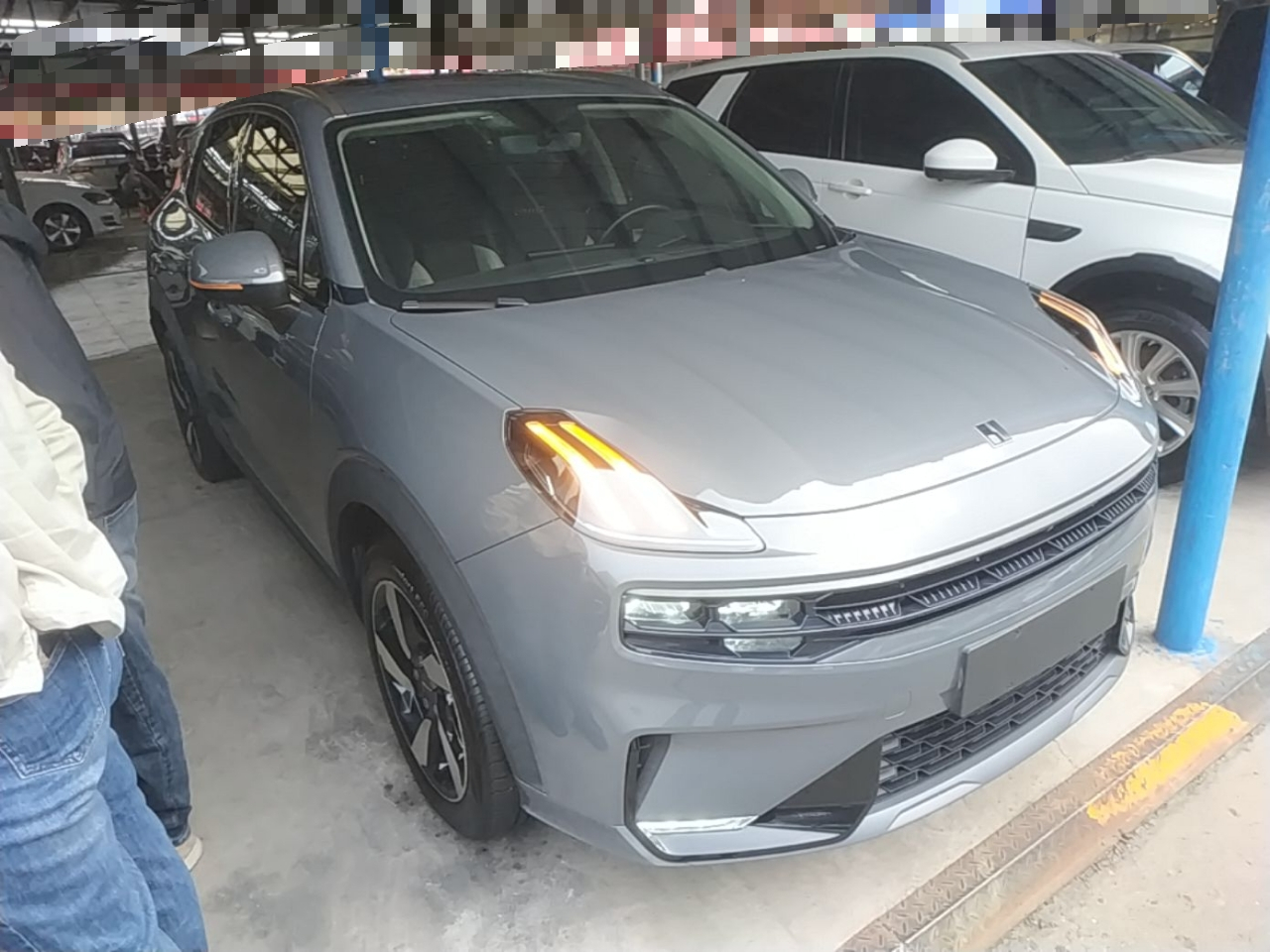 06 EM-P 2020 PHEV Plus photo 3