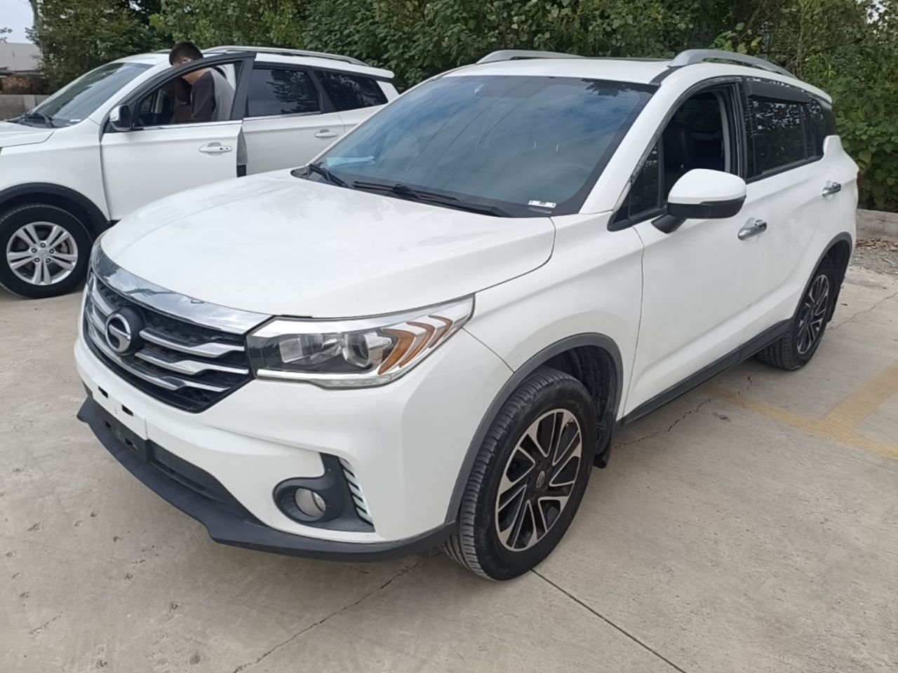 GAC Trumpchi GS4 2017 200T MT RWD Elite