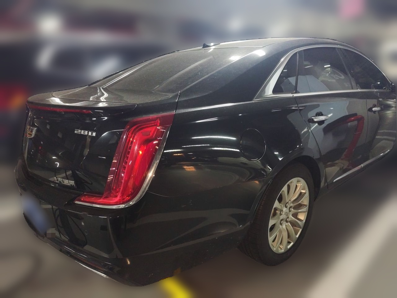 XTS 2018 28T Elite photo 4