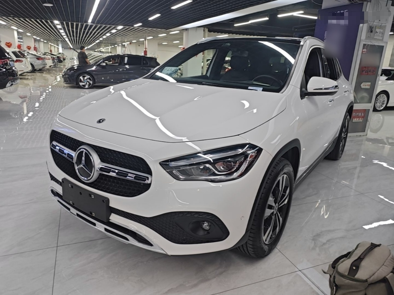GLA 2020 GLA 200