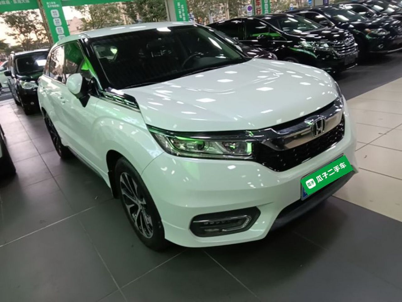 Avancier 2017 240TURBO RWD Elite photo 3
