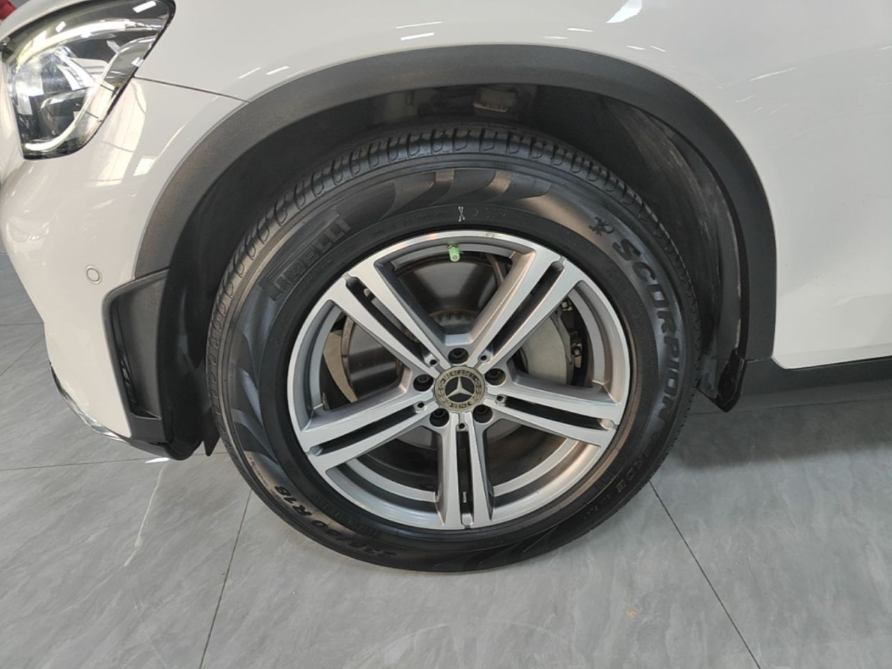 GLC 2020 GLC 260 L 4MATIC Luxury photo 2