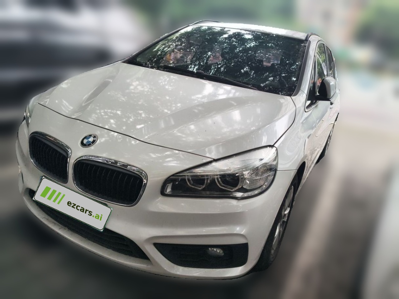 2 Series Wagon 2016 218i Leading