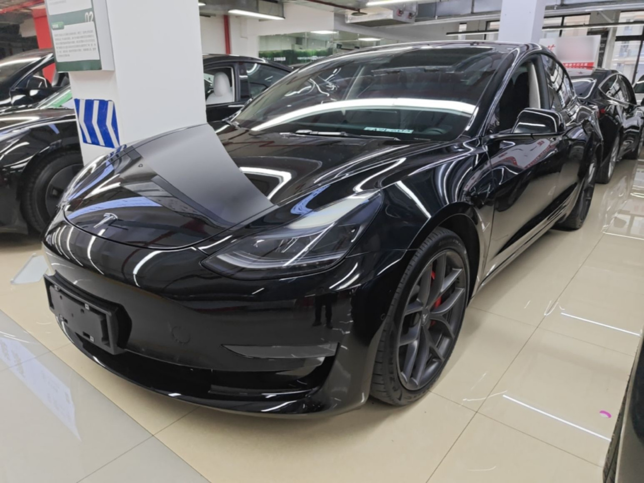 Model 3 2022 Performance AWD