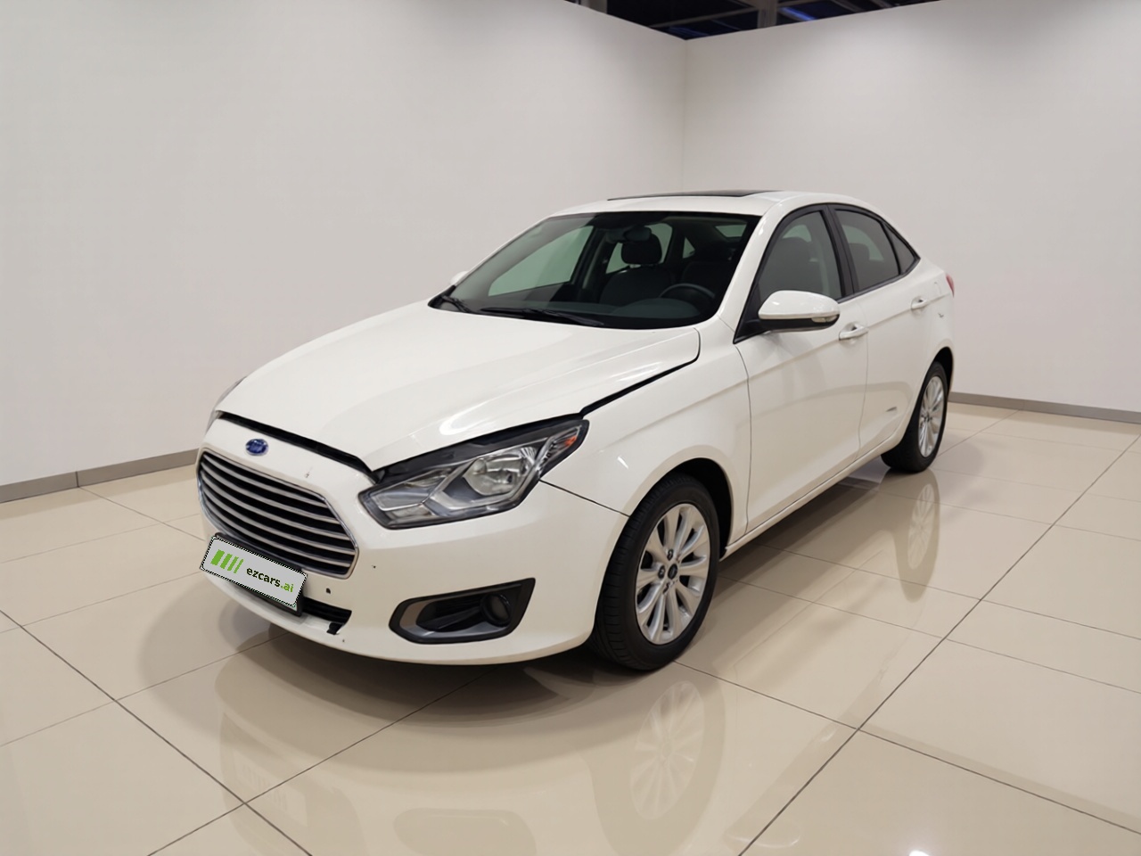 Escort 2015 1.5L AT Fashion