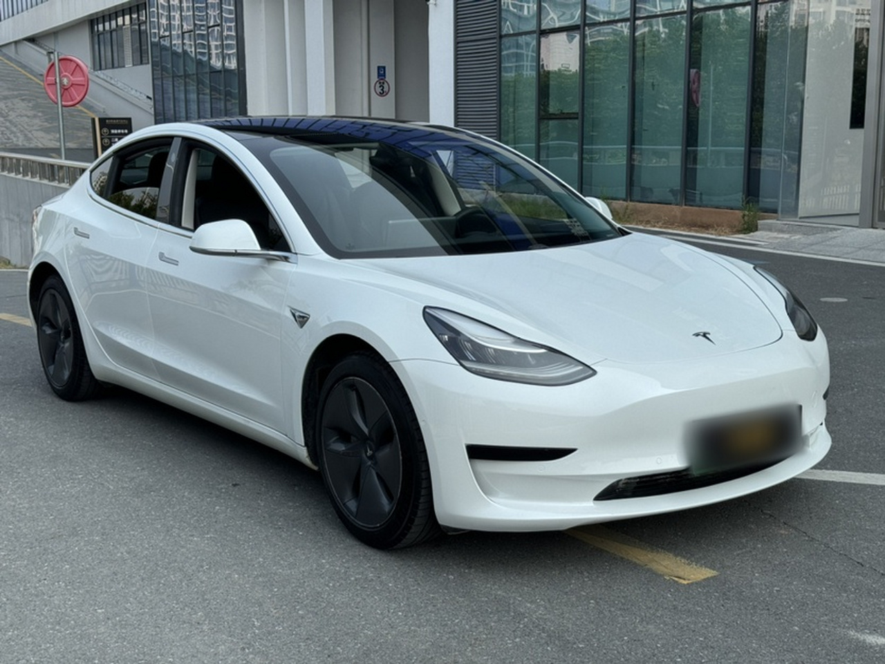 Model 3 2020 Facelift Standard Range RWD Upgraded photo 3