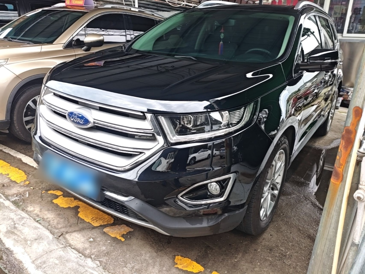 Edge 2018 EcoBoost 245 RWD 7-Seater China V