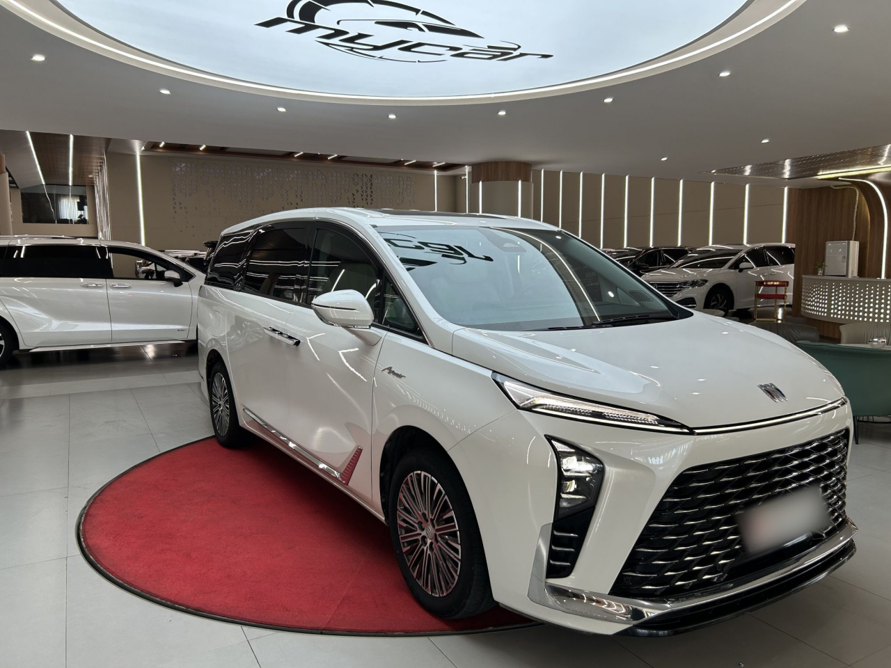 GL8 EV 2024 Exclusive 7-Seater photo 4