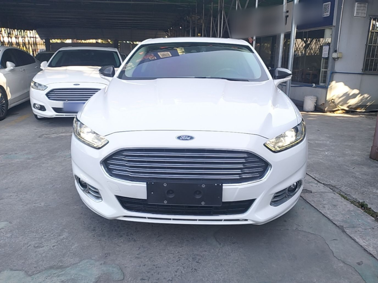 Mondeo 2013 2.0L GTDi240 Luxury Sport photo 2