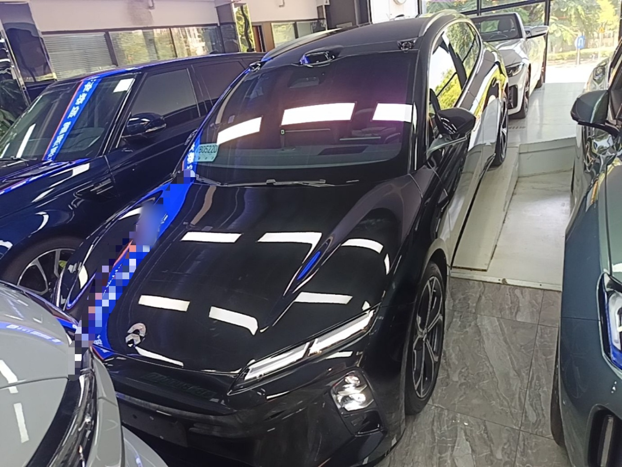 ET5T 2025 75kWh Touring photo 2