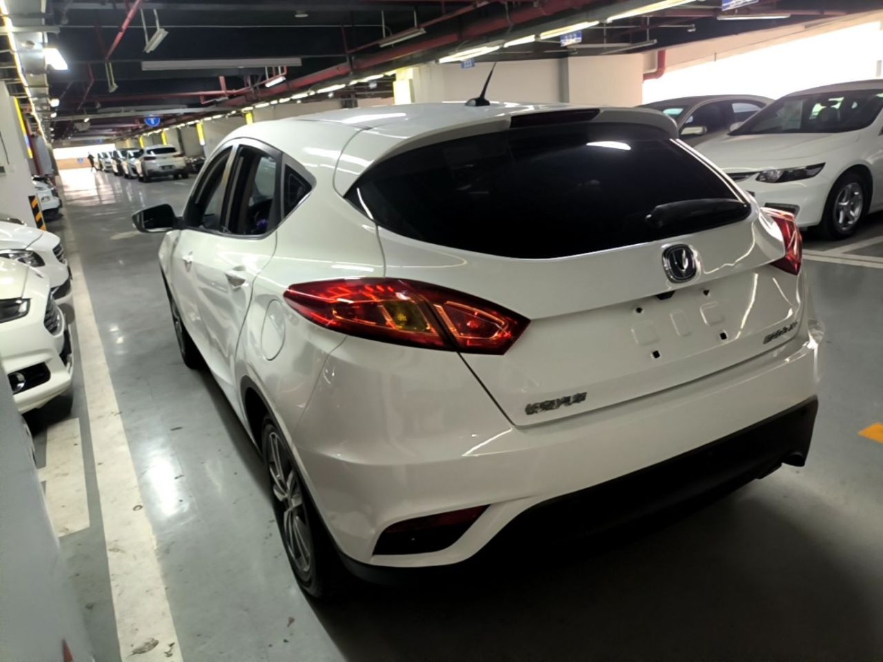 Eado 2015 1.6L AT IV photo 4