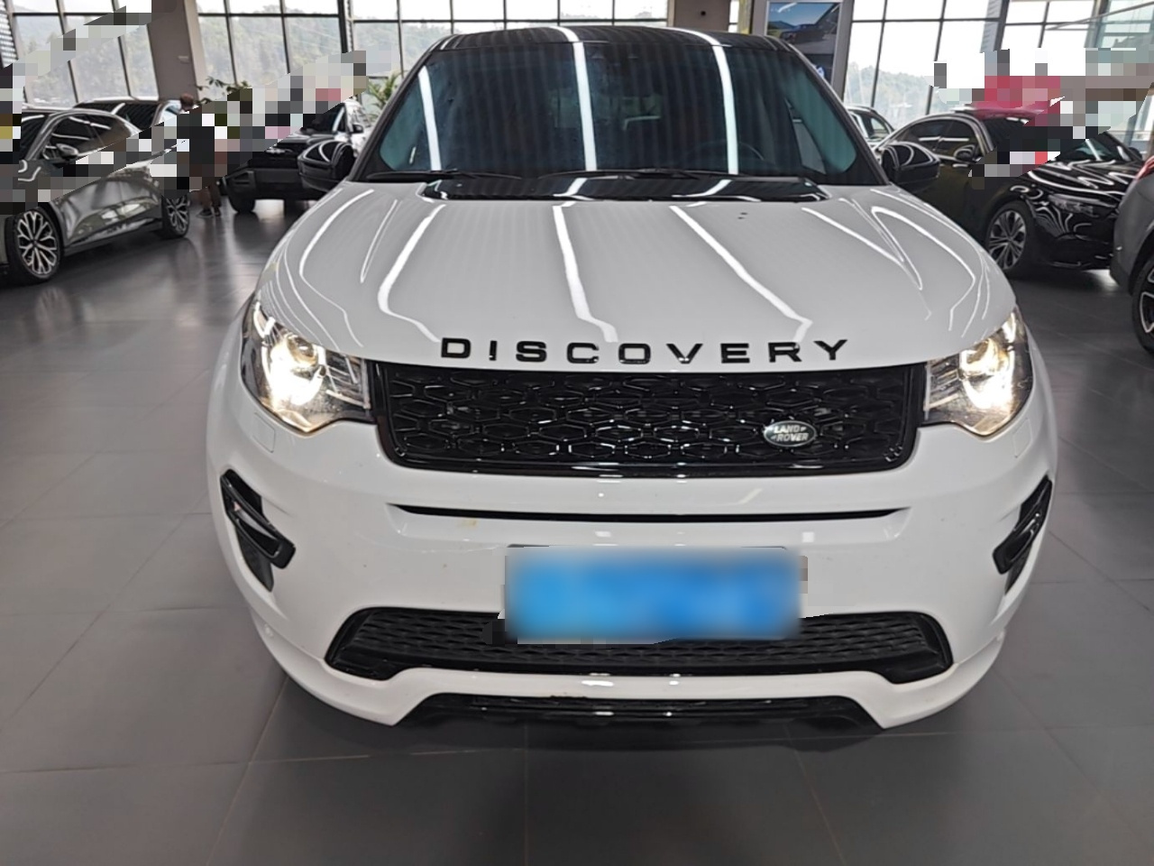 Discovery Sport 2019 240PS SE Dynamic China VI photo 2