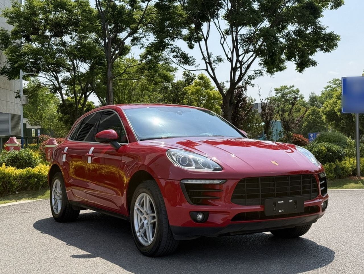 2017 Macan S 3.0T photo 2