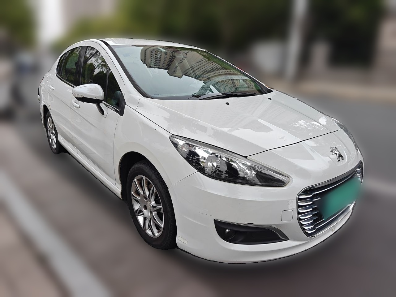 308 2014 Classic 1.6L MT photo 3