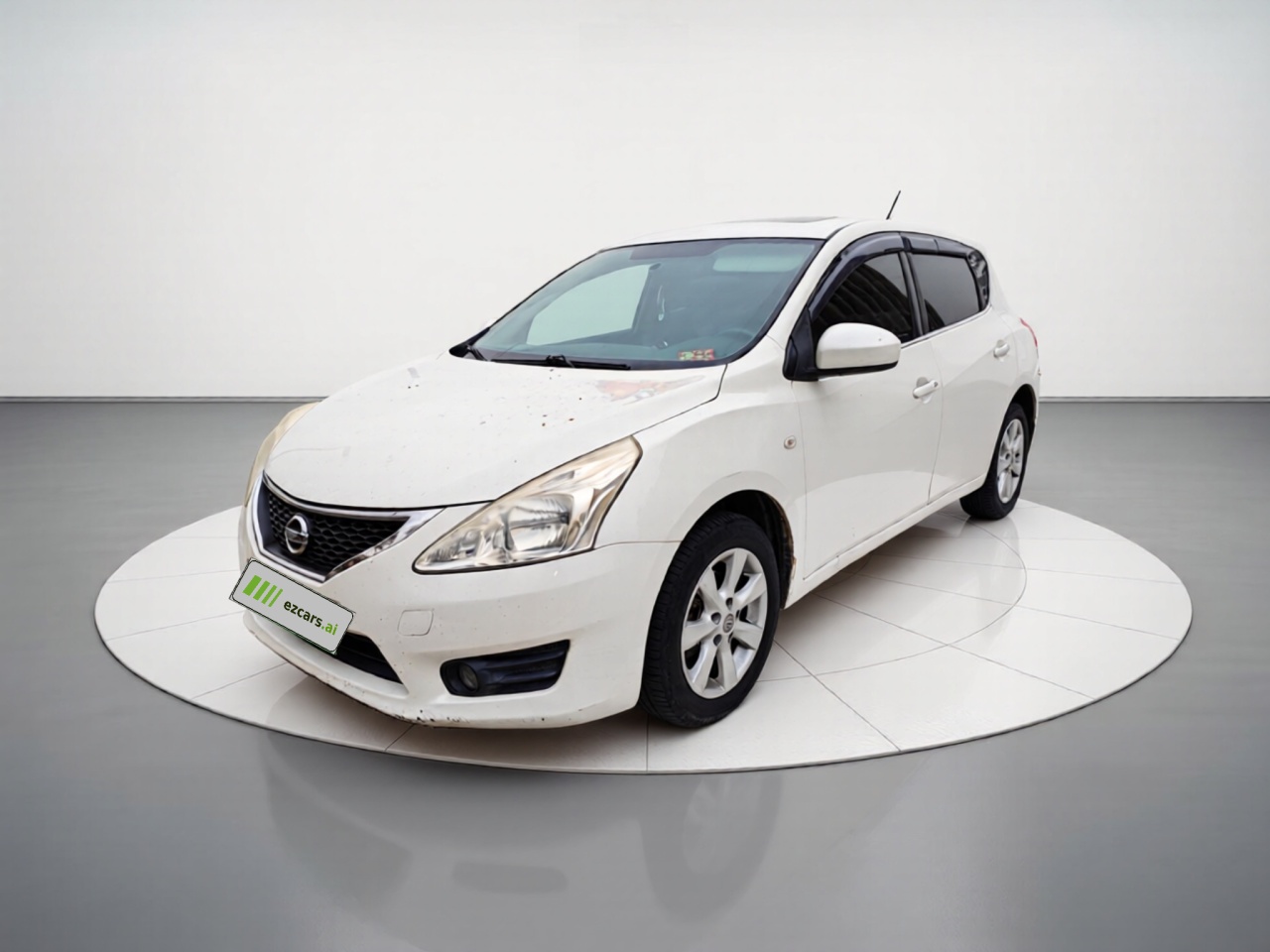 Tiida 2014 1.6L CVT Smart