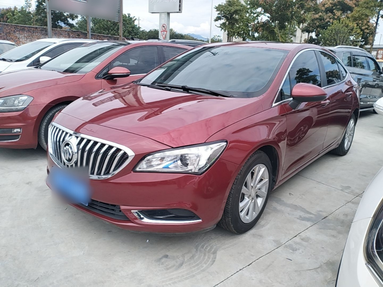 Verano 2017 Sedan 15S AT Leading