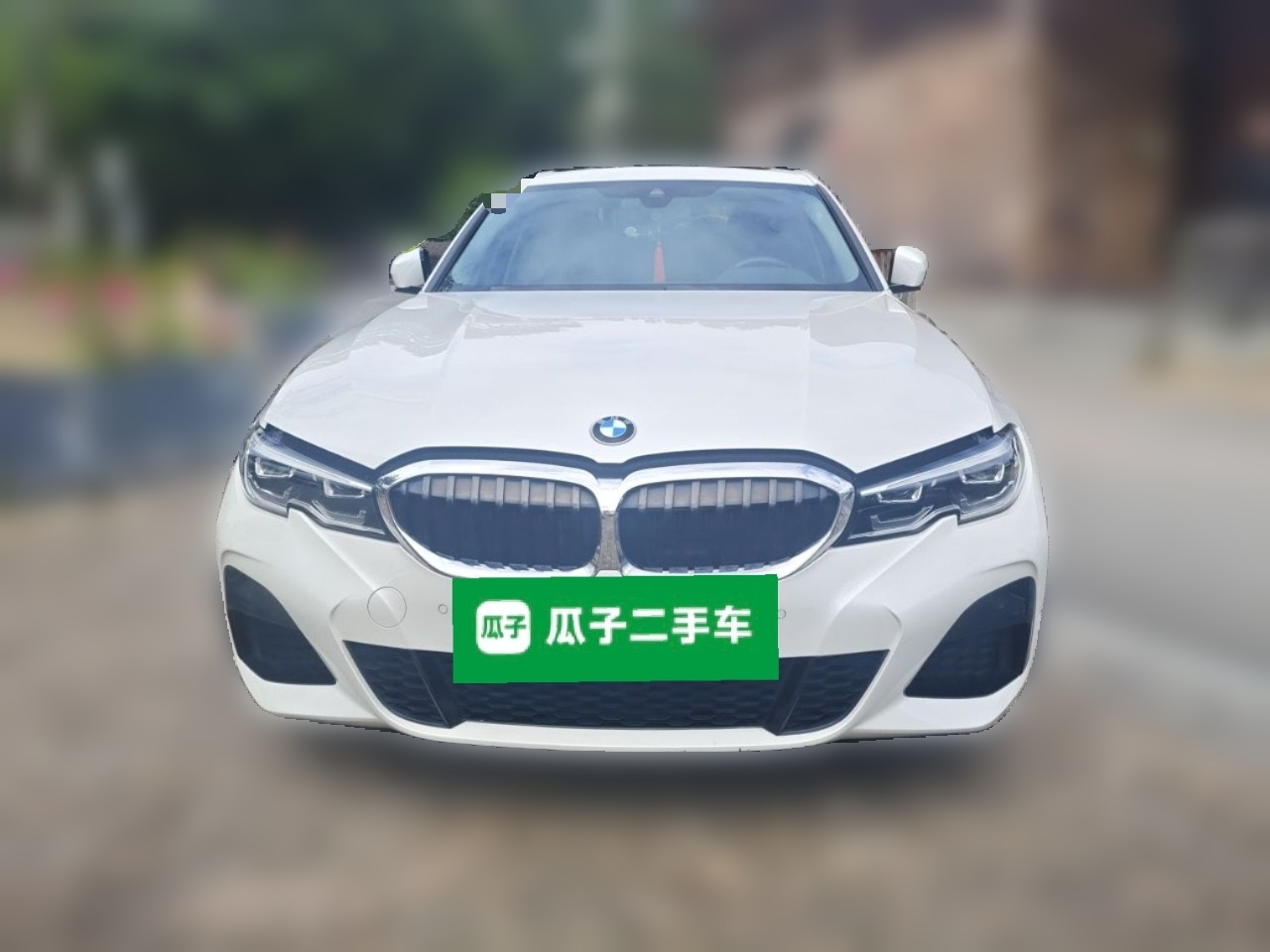 3 Series 2022 325Li M Sport Package photo 2