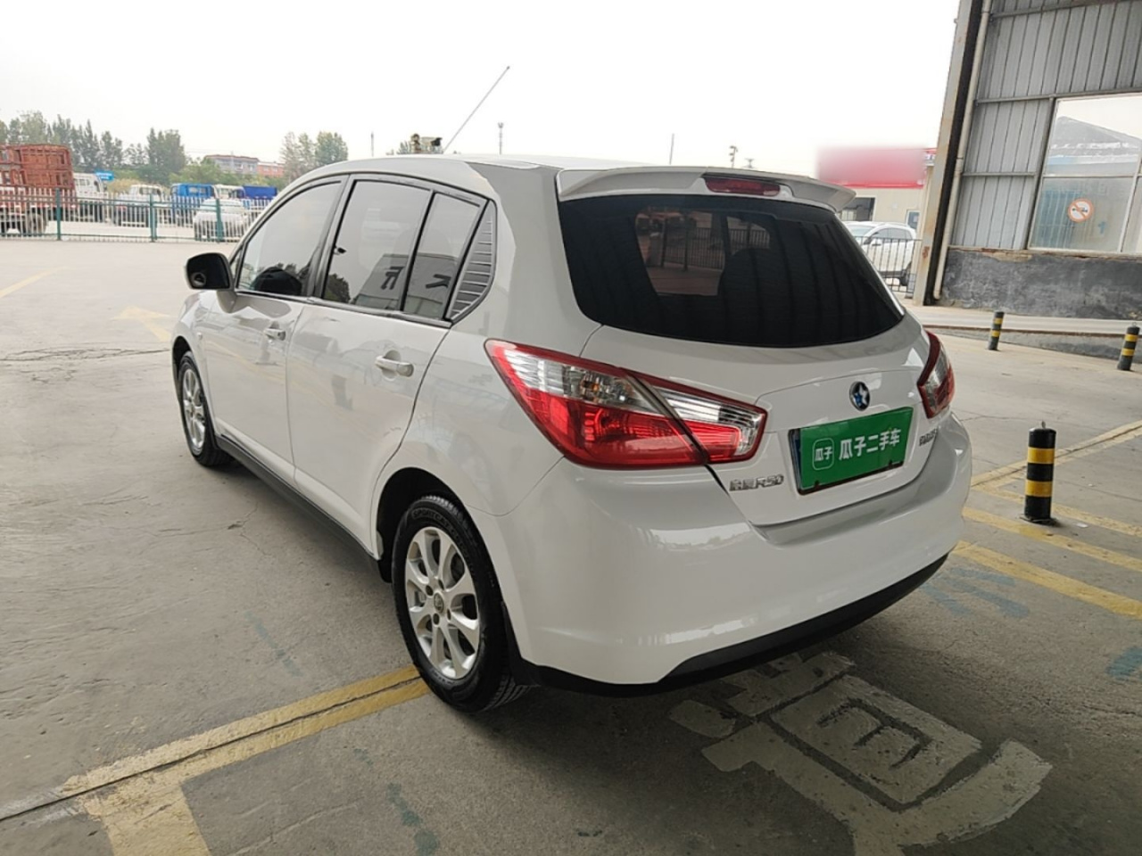 R50 2016 1.6L MT Elite photo 4