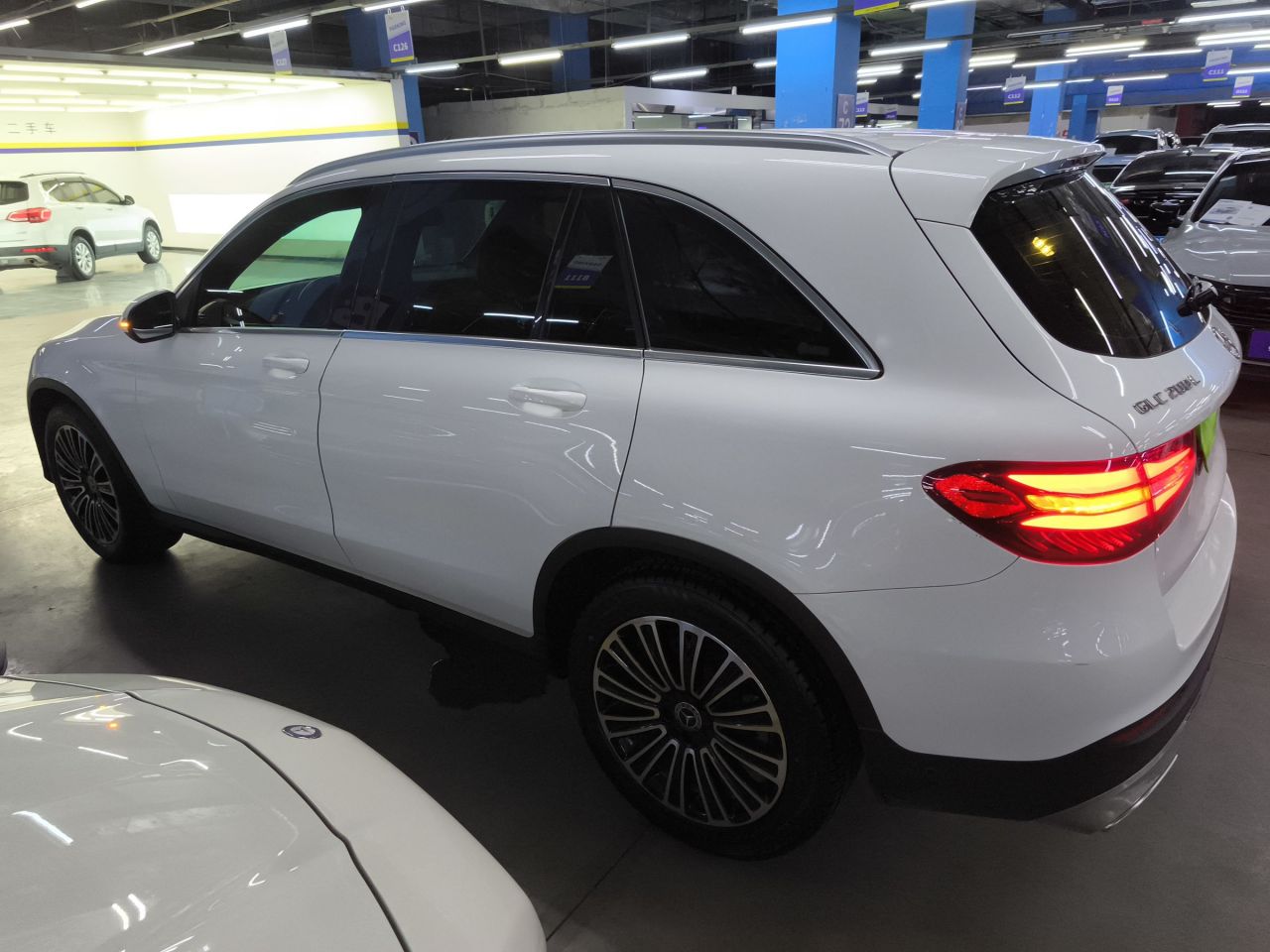 GLC 2019 GLC 200 L 4MATIC photo 4