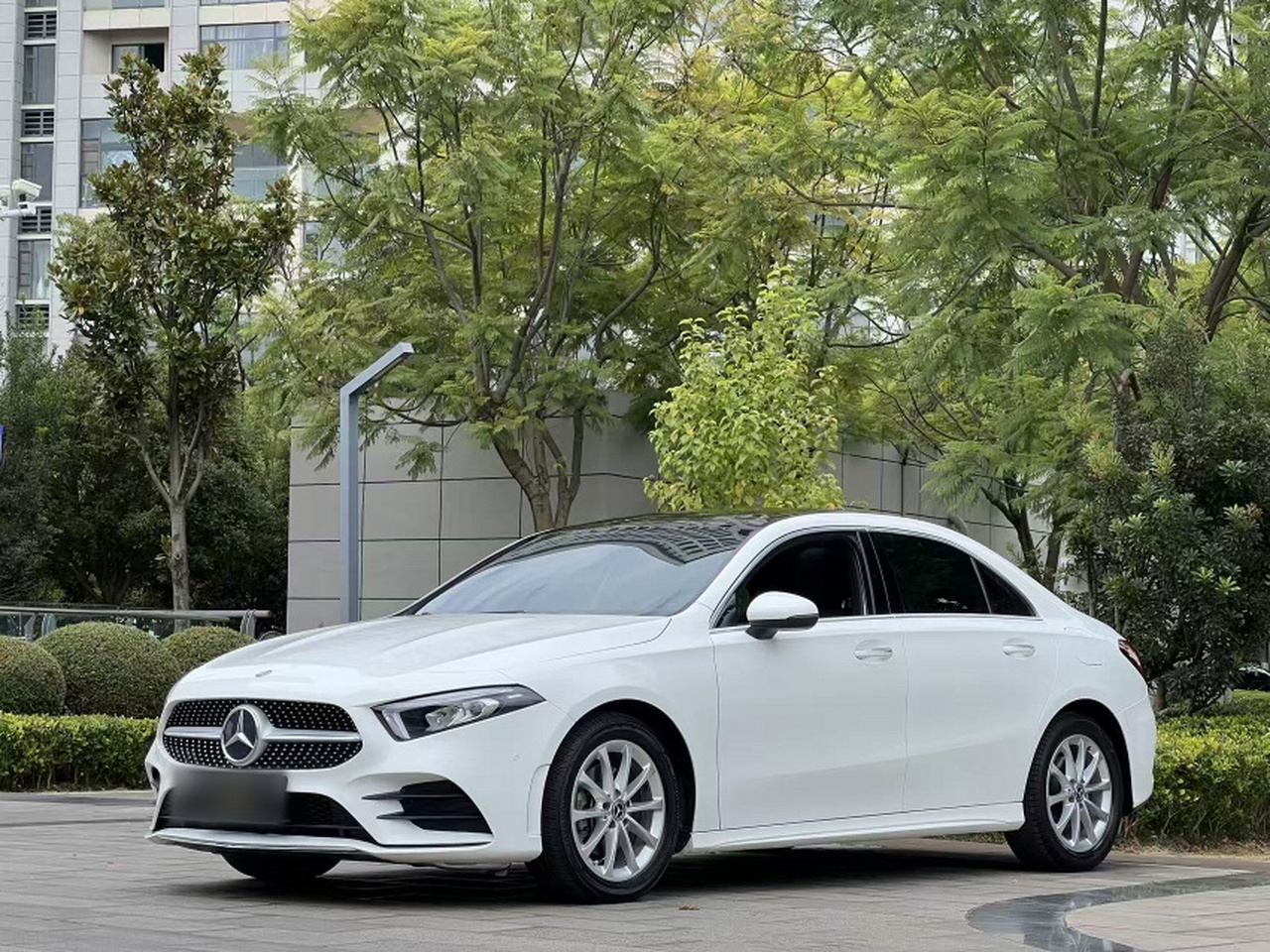 A-Class 2019 A 200 L Sport