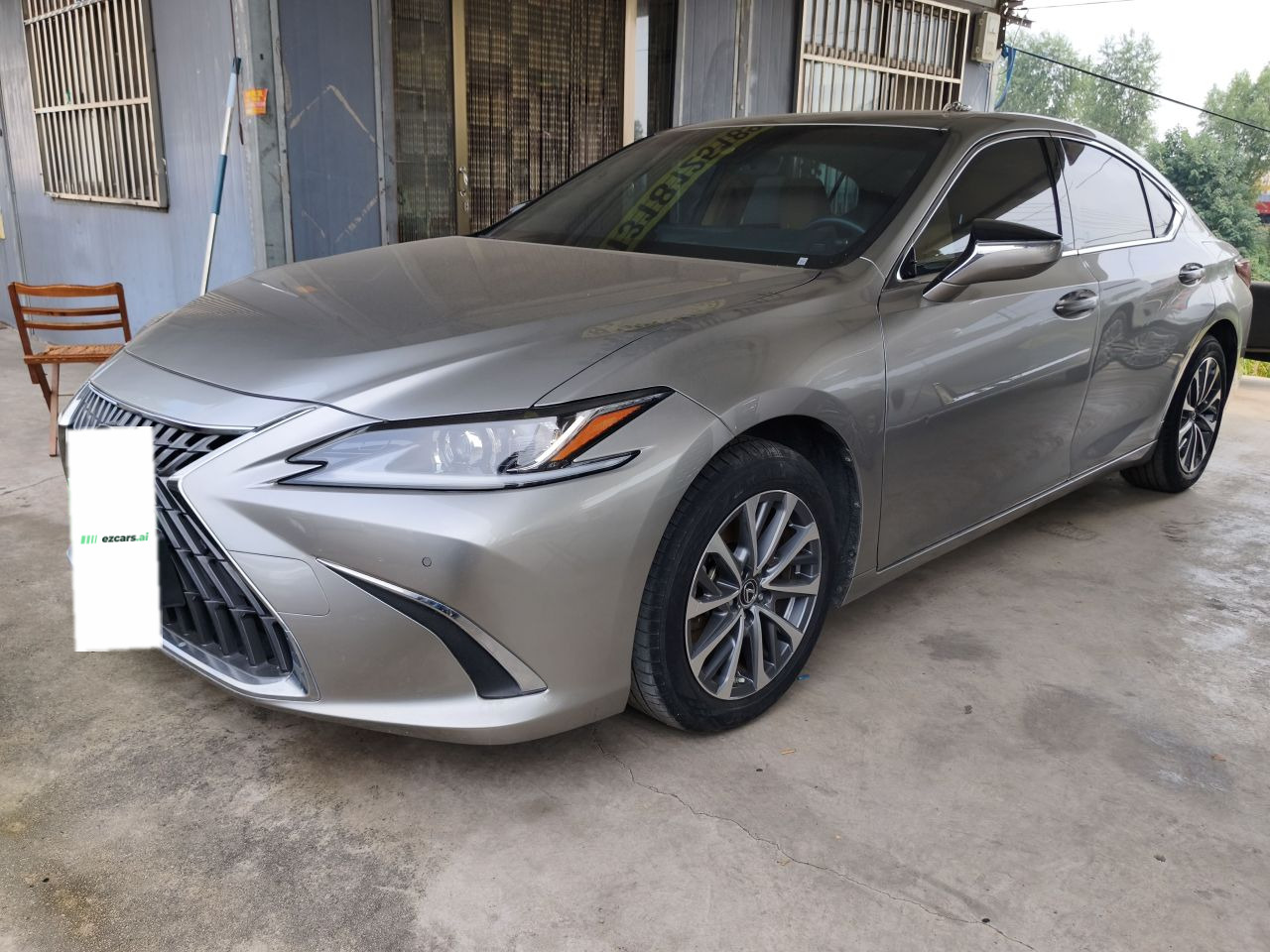 ES 2022 200 Luxury