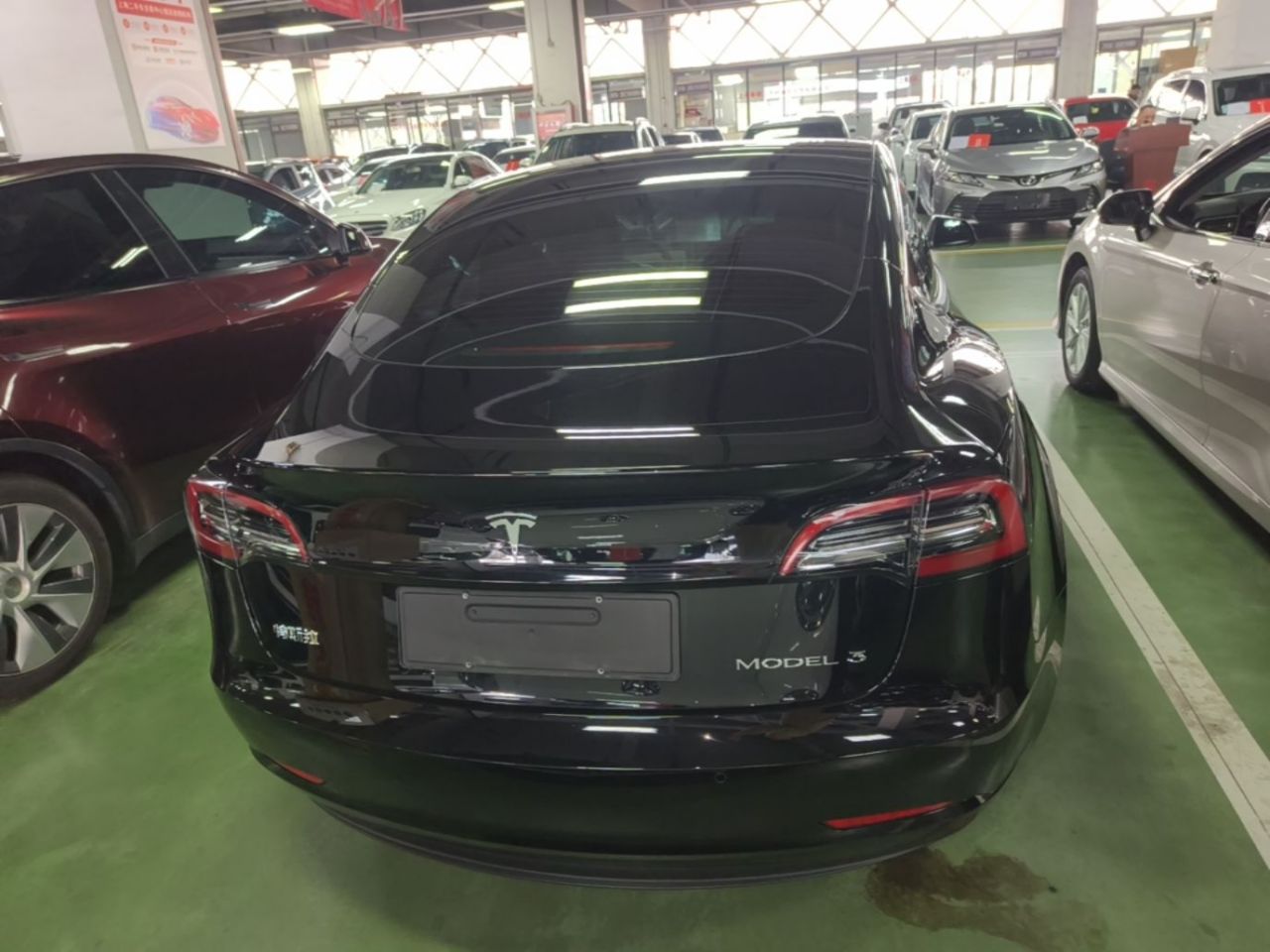 Model 3 2022 RWD photo 5
