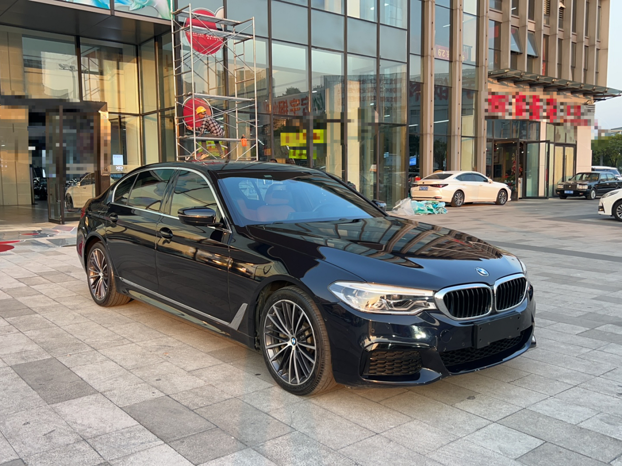 5 Series 2020 530Li Leading M Sport Package photo 3