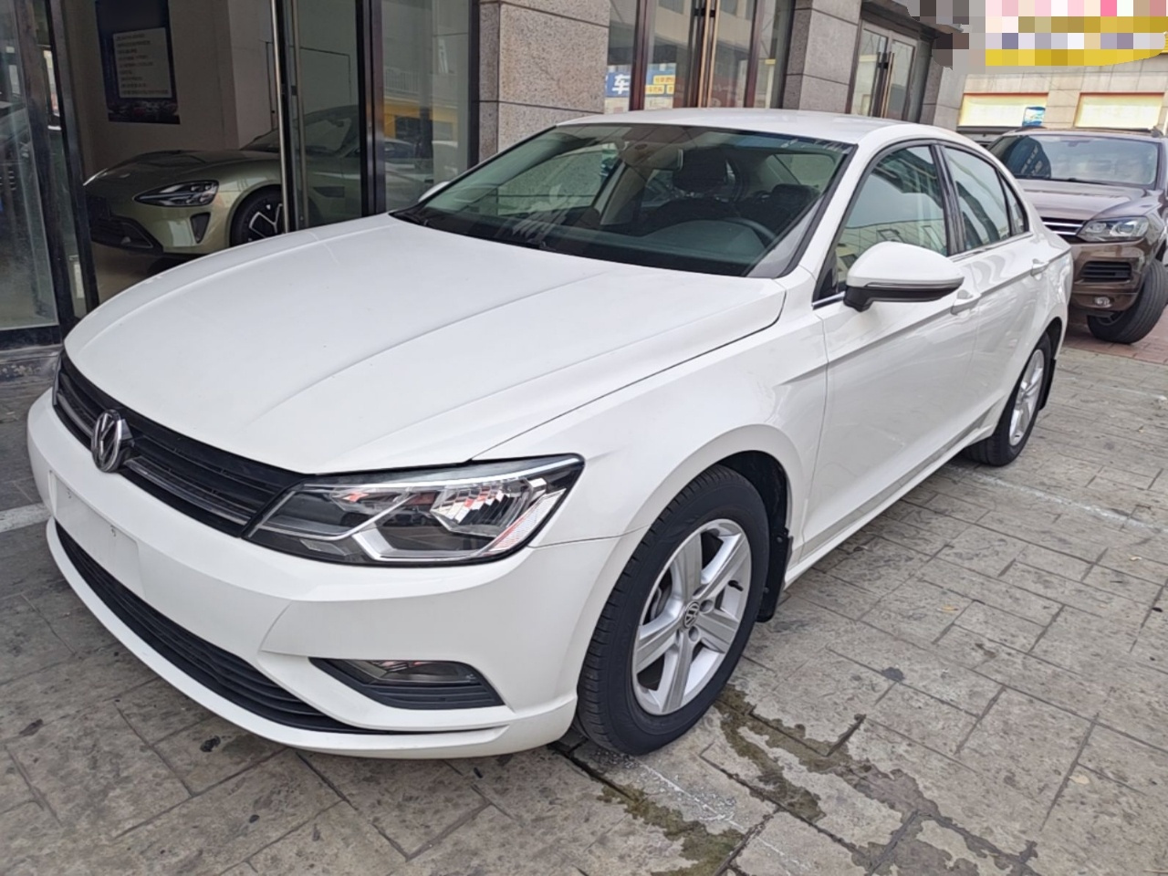 Lamando 2015 230TSI DSG