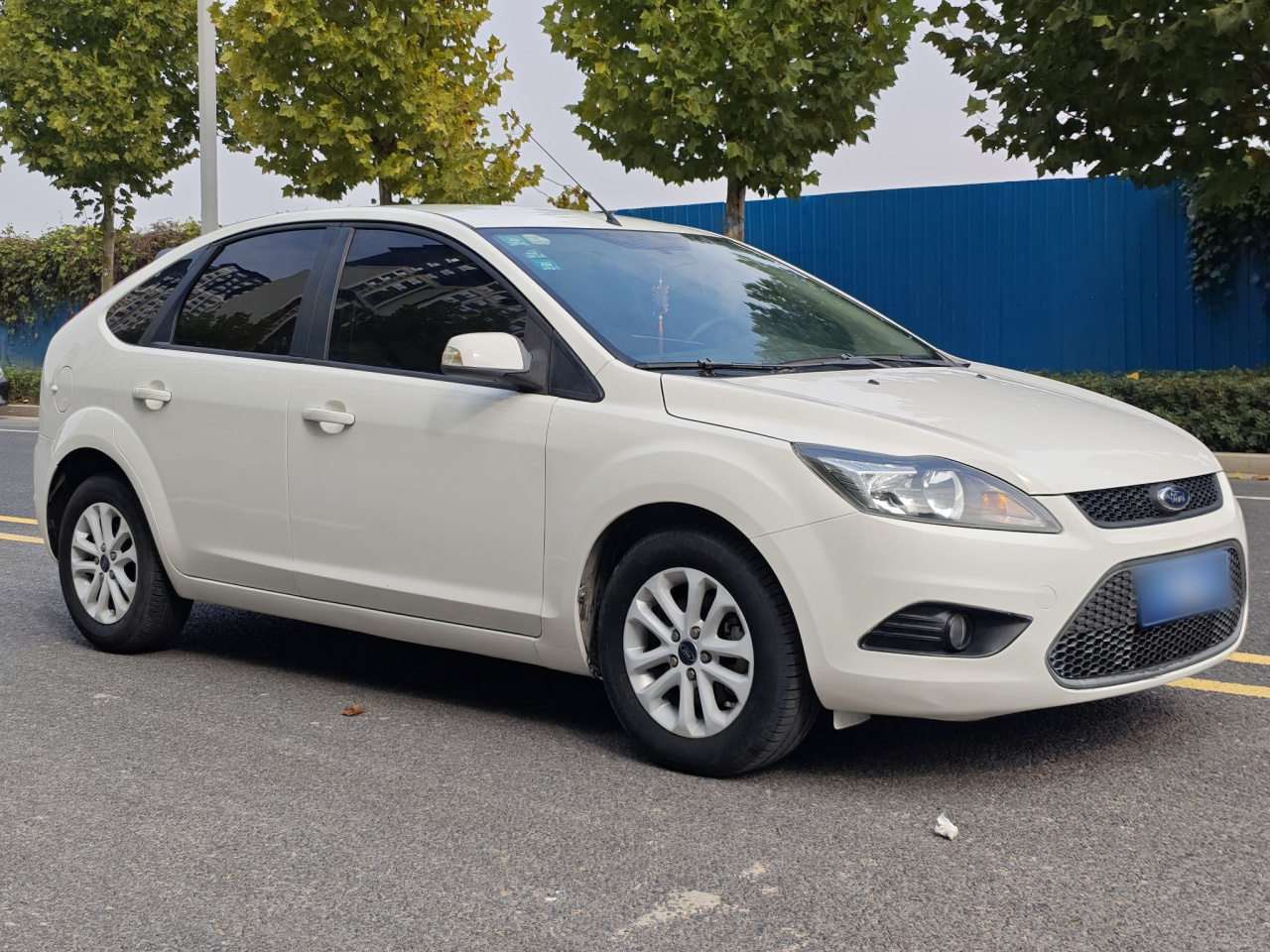 Focus 2013 Hatchback Classic 1.8L AT photo 4