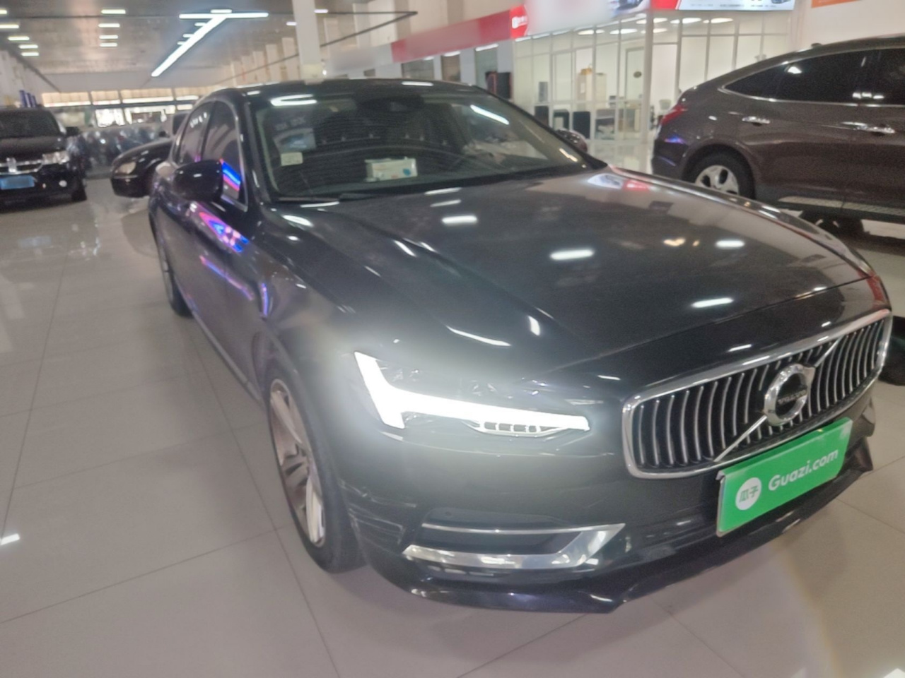 S90 2019 T5 photo 3
